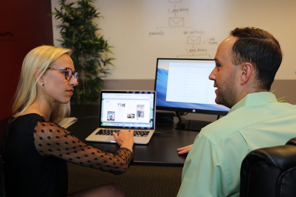 How a B2B Content Marketing Agency Helps Generate Leads