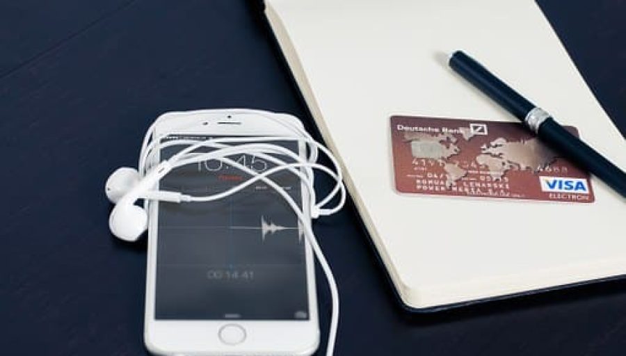 7 Ecommerce Companies That Are Using Content Marketing to Take on Amazon