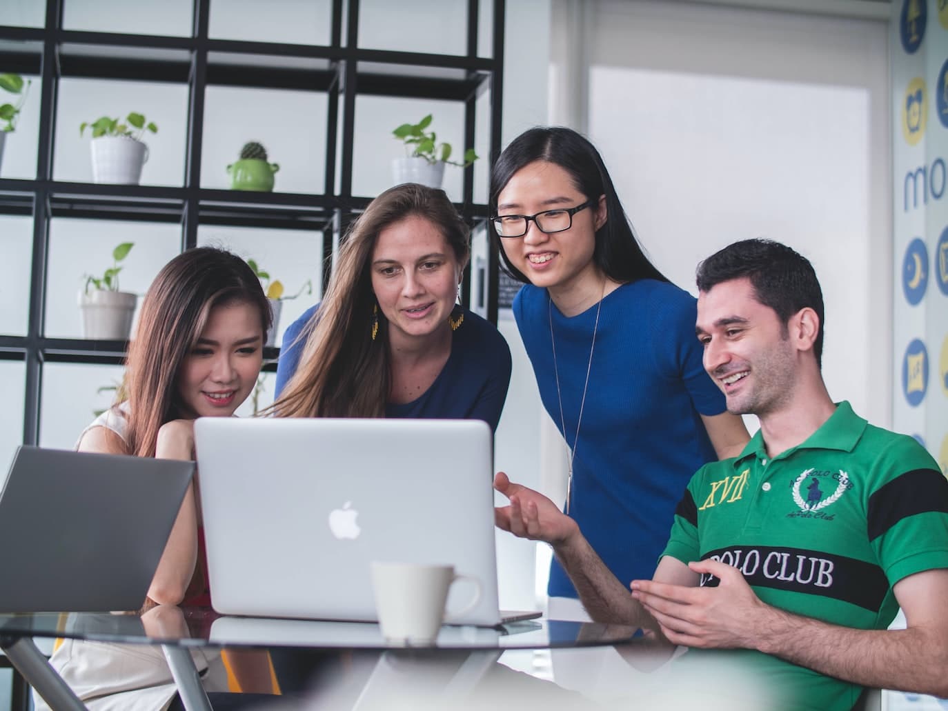 humor in content marketing to engage audience