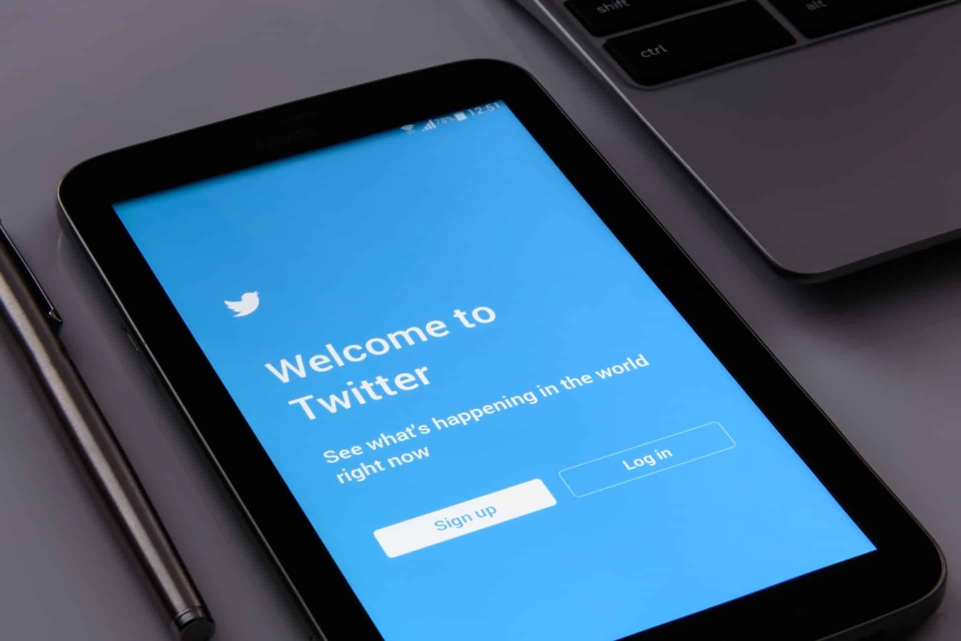 9 Top Twitter Tips You Should Start Using Today!